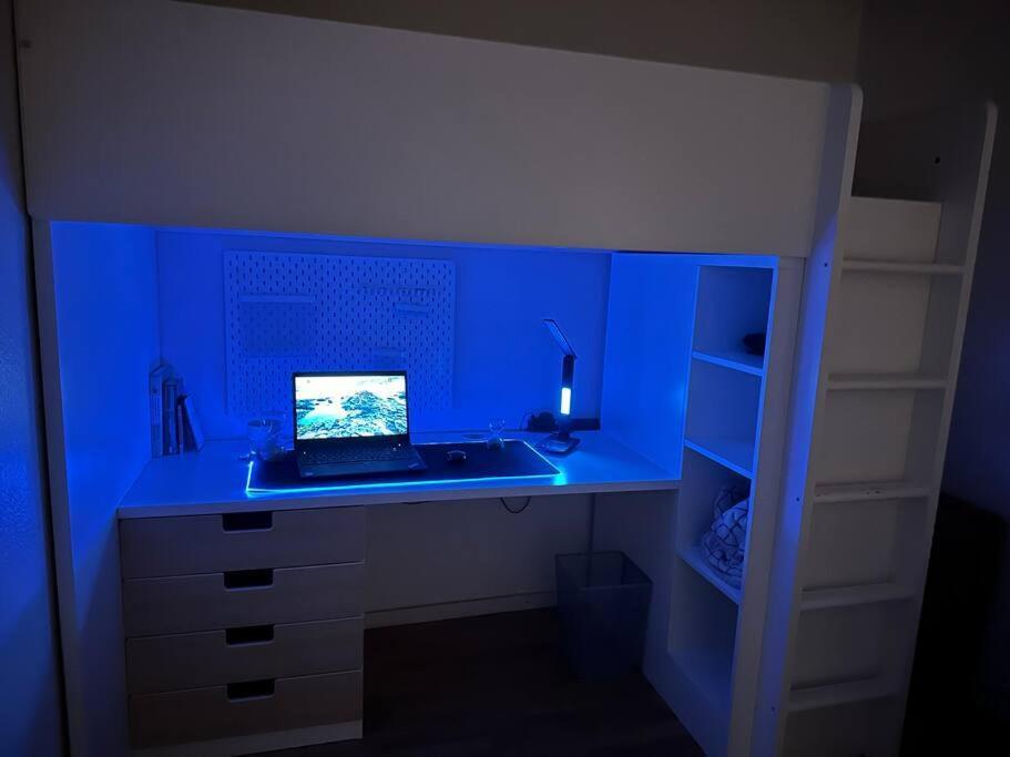 Top 3 Zimmer Appartment Bei Der Schalke Arena, Sport Und Natur Naehe Dortmund Essen Duesseldorf Oberhausen Гельзенкирхен Экстерьер фото